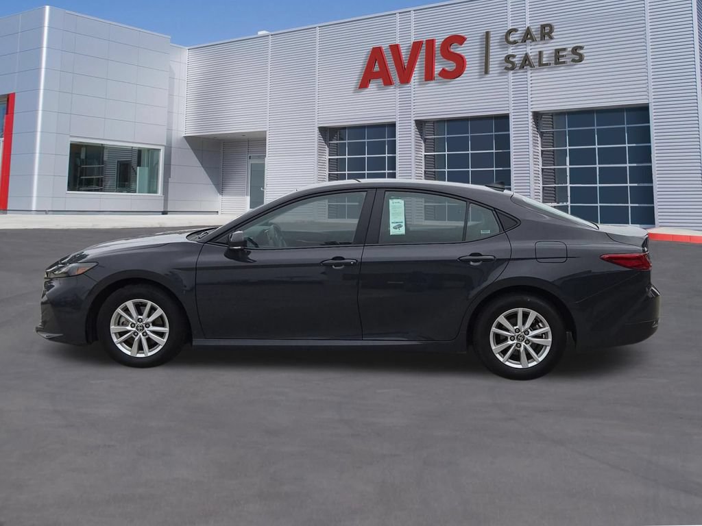 Used 2025 Toyota Camry LE FWD image 10
