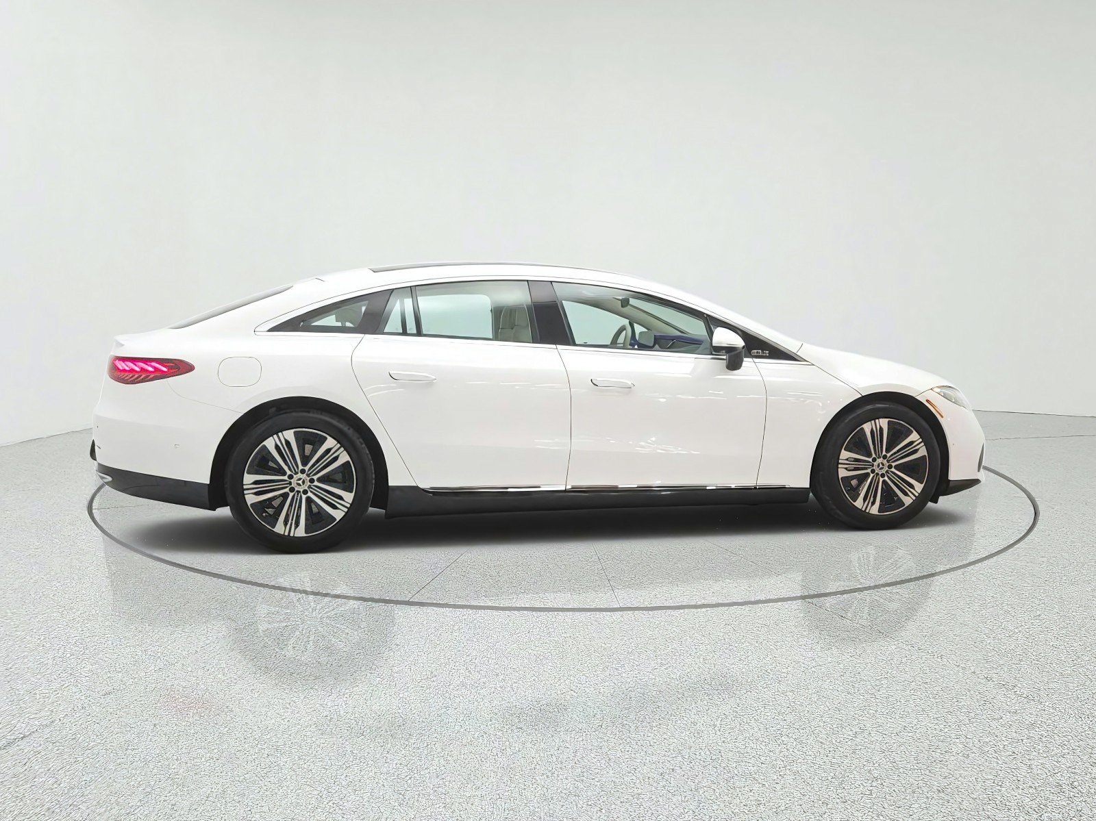 Used 2023 Mercedes-Benz EQS 450+ Sedan image 4