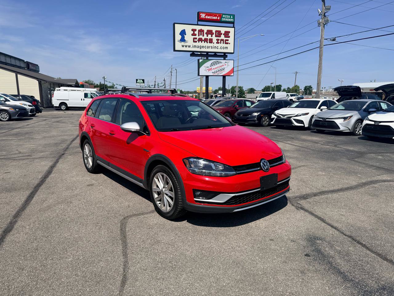 Used 2019 Volkswagen Golf Alltrack SE AWD/4WD image 4