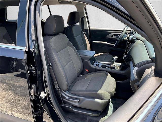 Certified 2021 Chevrolet Traverse LS FWD image 9