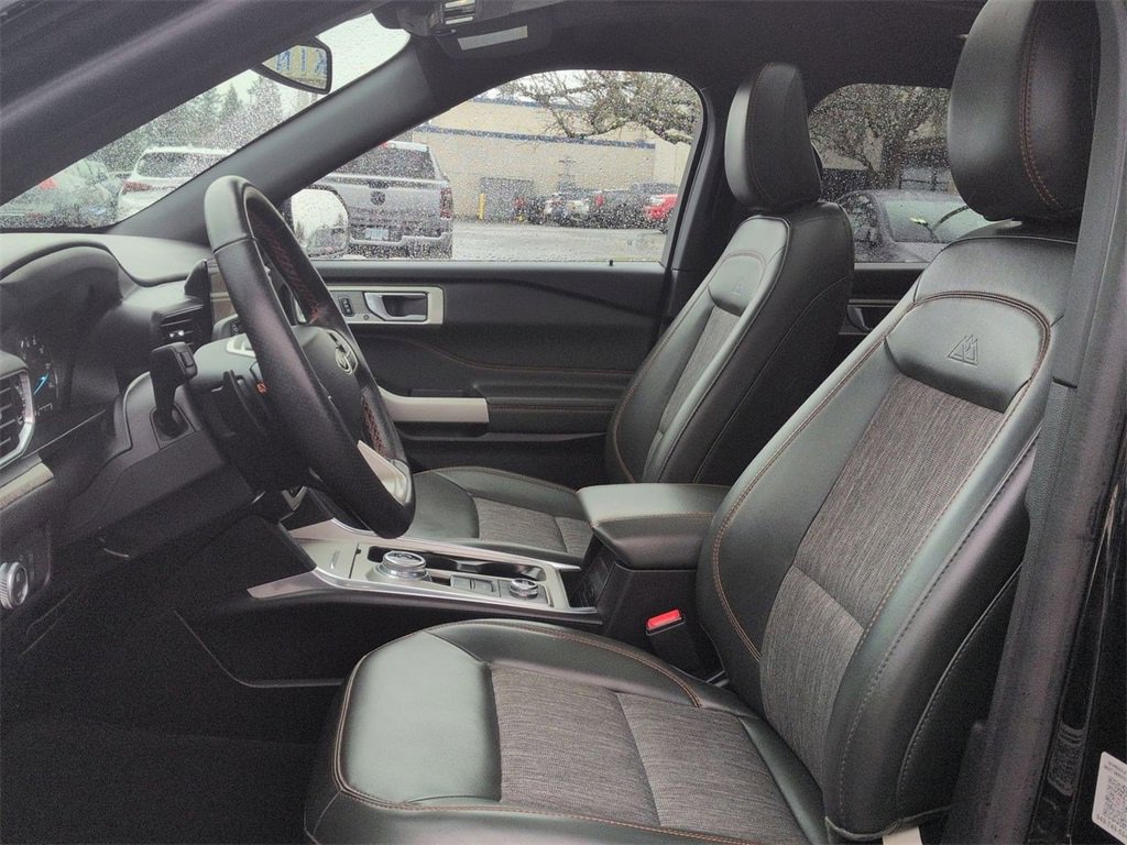 Used 2022 Ford Explorer Timberline w/ Timberline Technology Package image 13