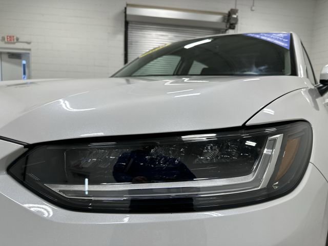 Used 2025 Honda HR-V LX image 11