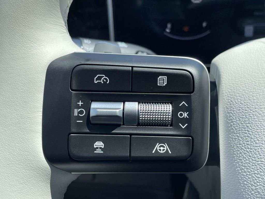 New 2027 Hyundai Santa Fe SEL FWD image 25