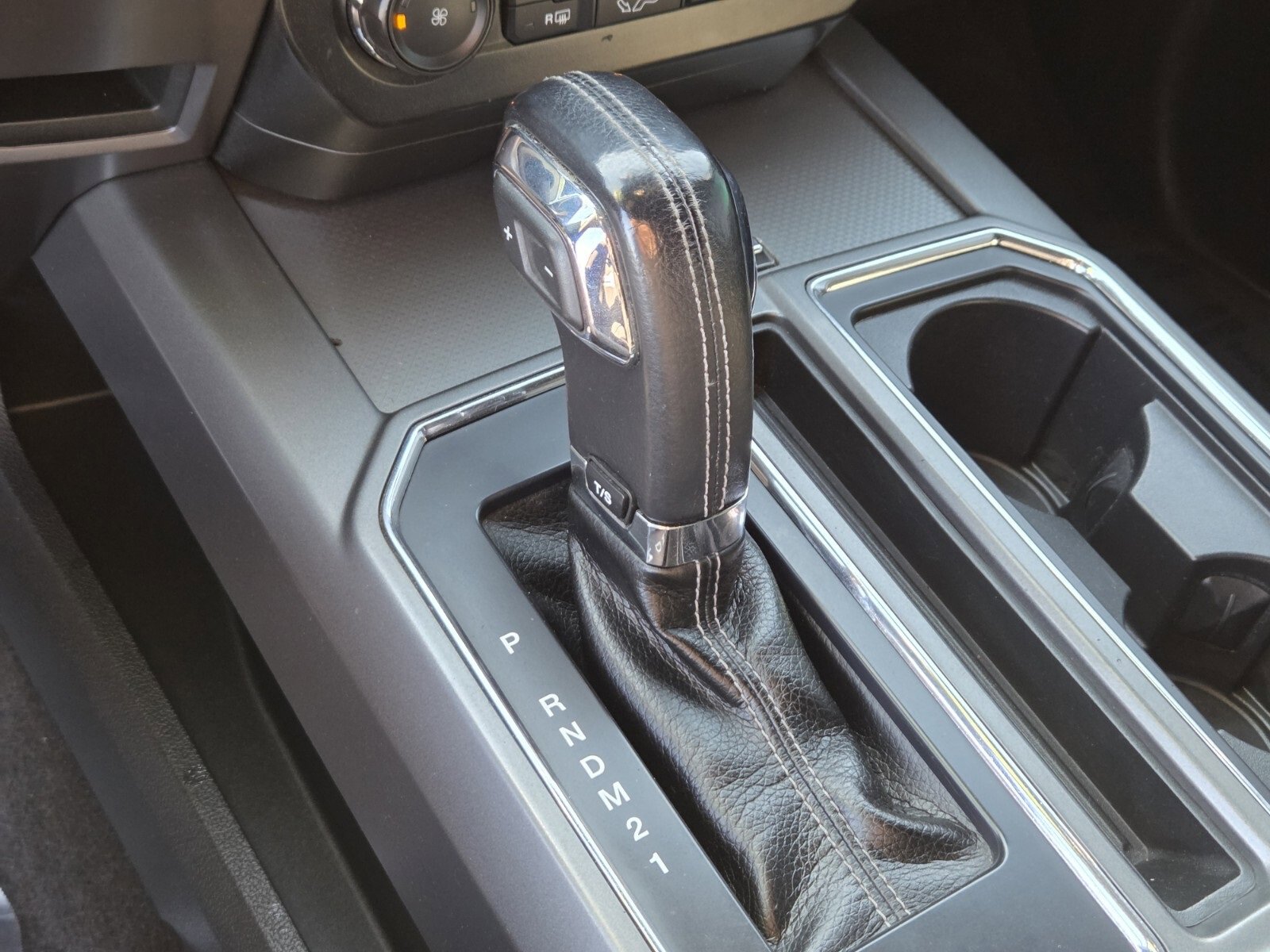 Used 2016 Ford F150 XLT w/ Equipment Group 301A Mid image 24