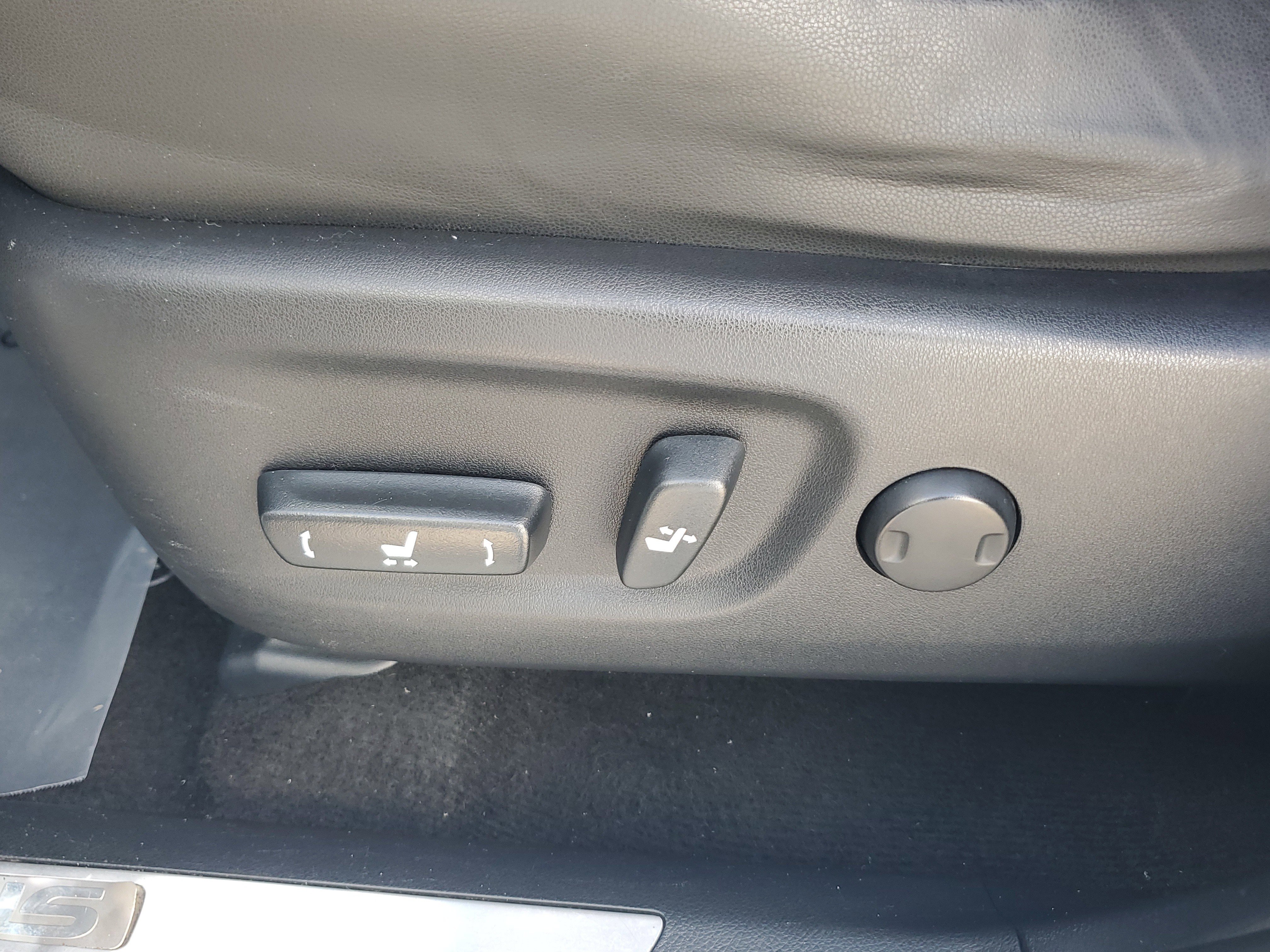 Used 2017 Lexus NX 200t FWD image 11