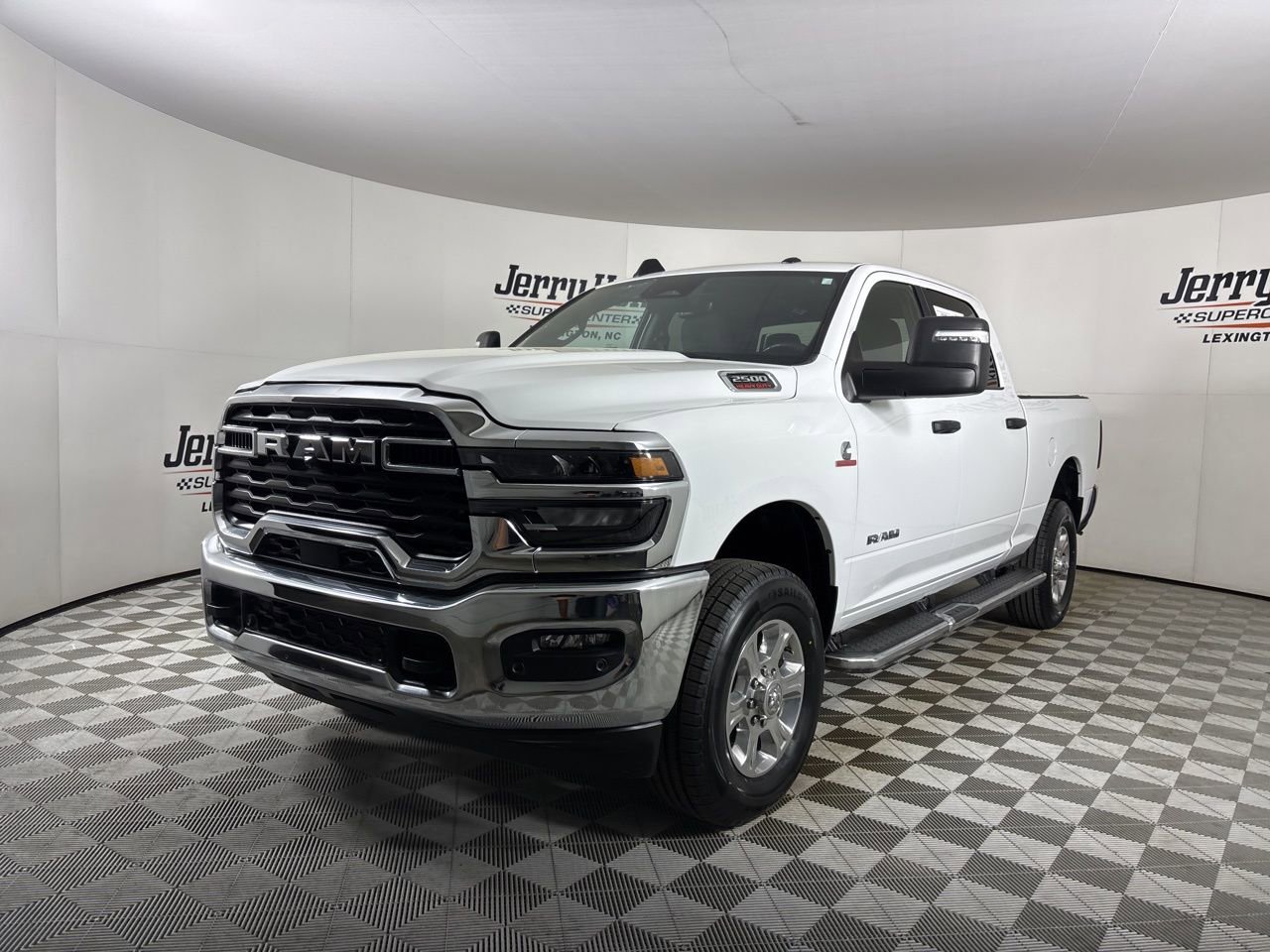 Used 2025 RAM 2500 Big Horn AWD/4WD video 1