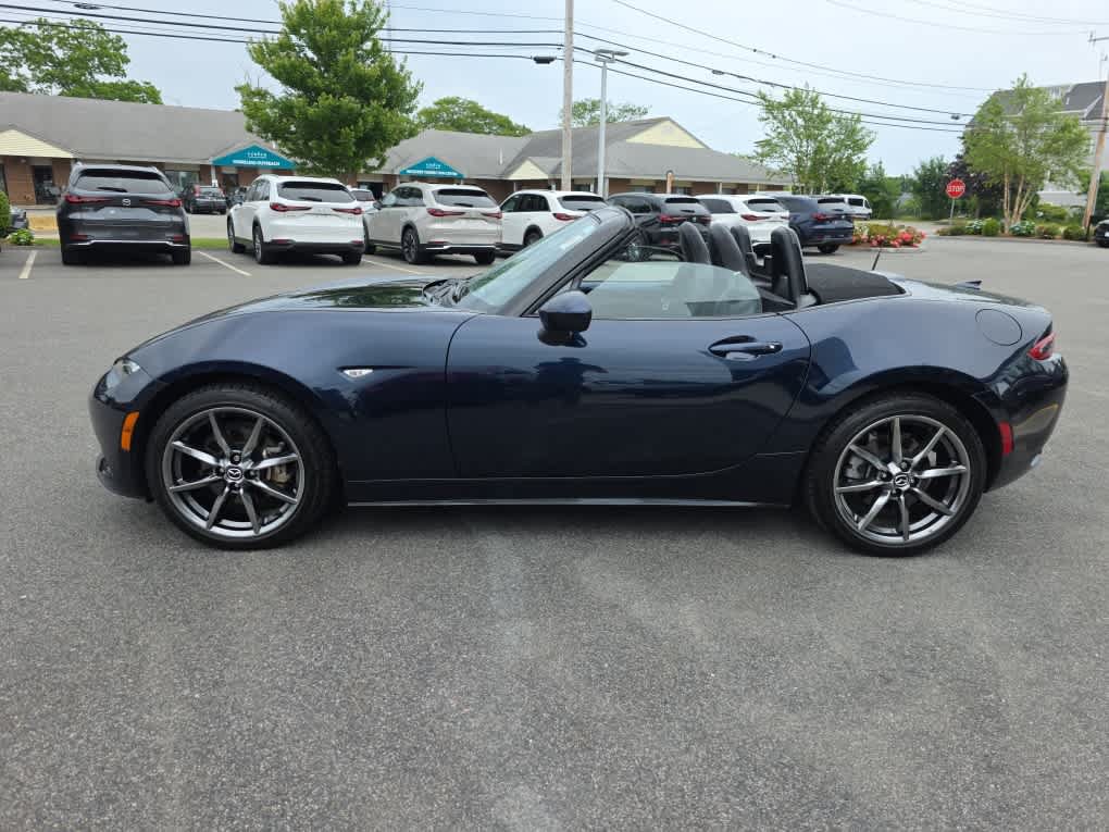 Used 2021 MAZDA MX-5 Miata Grand Touring RWD image 15