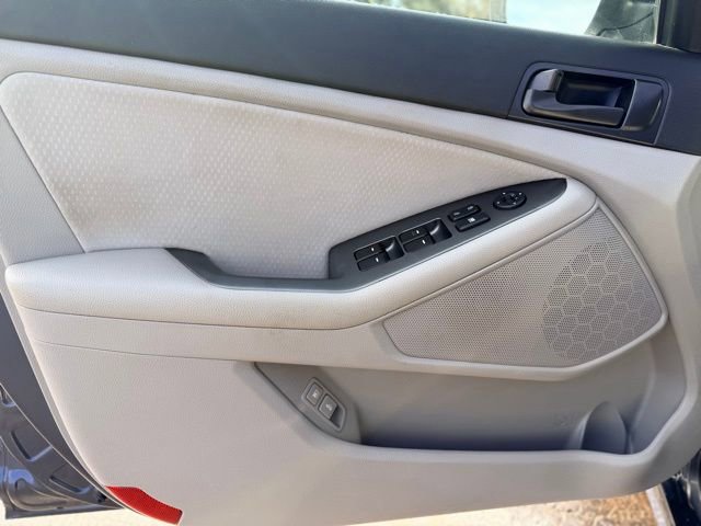 Used 2015 Kia Optima LX w/ Paint Protection Film Package image 14