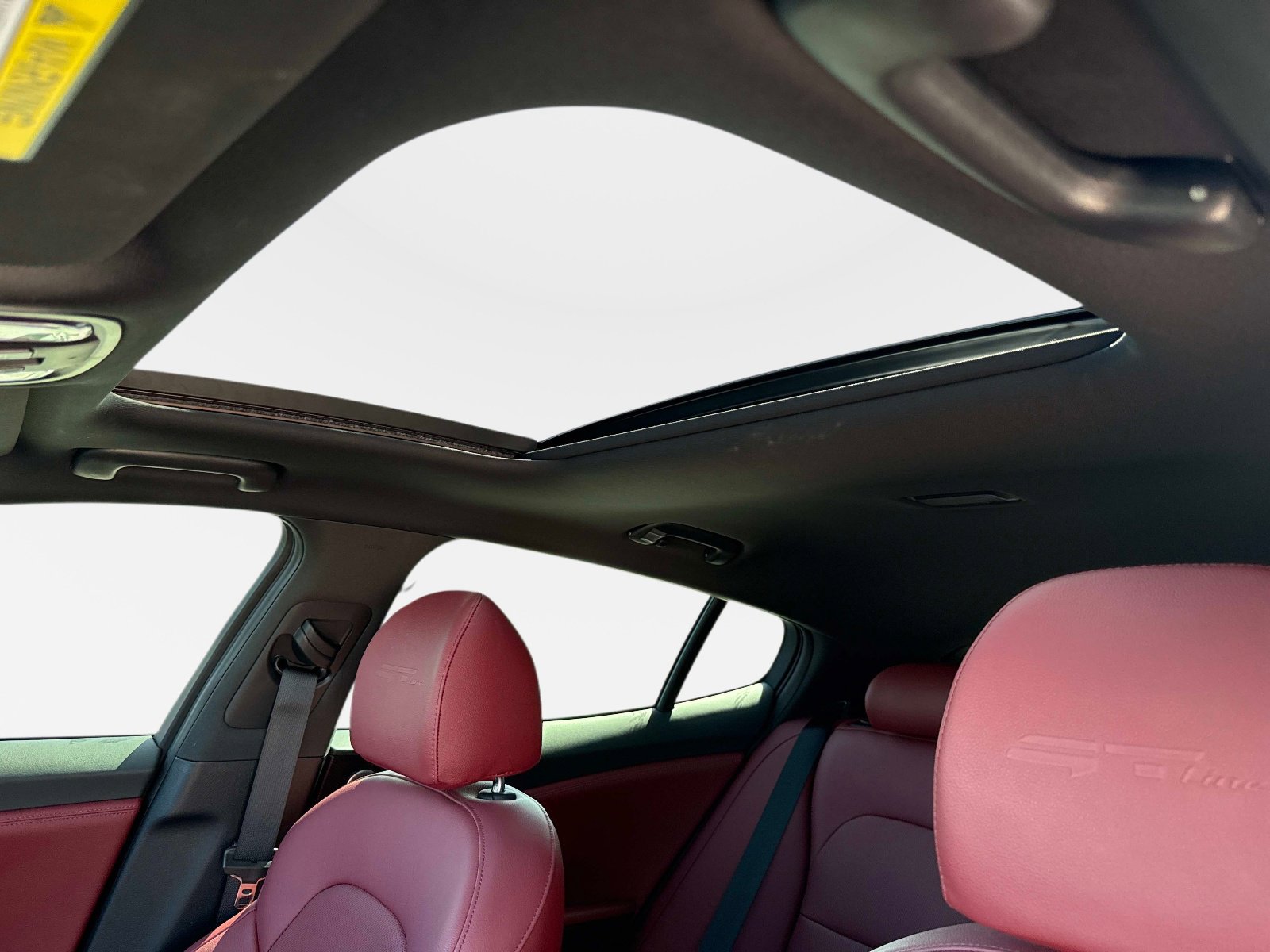 Used 2023 Kia Stinger GT-Line w/ Sun & Sound Package image 22