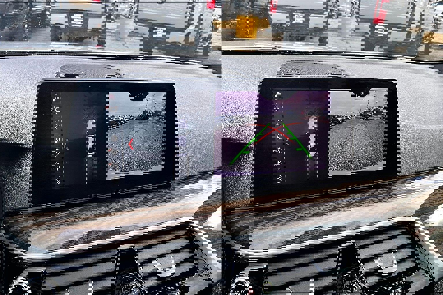 Used 2019 BMW 530i xDrive w/ Convenience Package image 21