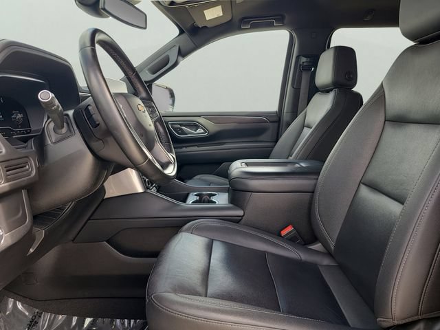 Used 2024 Chevrolet Suburban LT AWD/4WD image 9