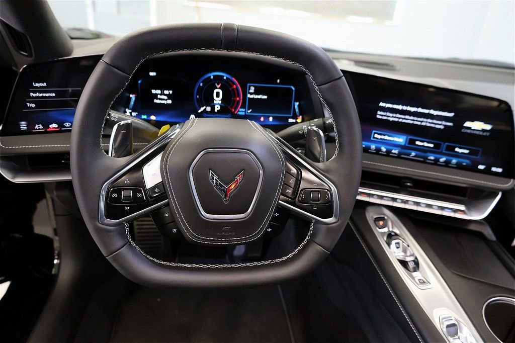 New 2026 Chevrolet Corvette Stingray Premium Cpe w/ Z51 Performance Package image 18