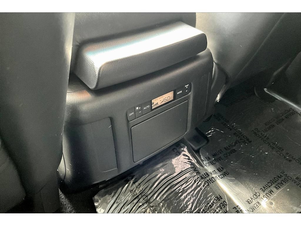 Used 2017 INFINITI QX80 4WD image 10