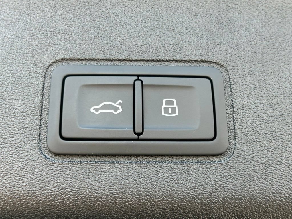 New 2026 Audi Q3 quattro 2.0T AWD/4WD image 54