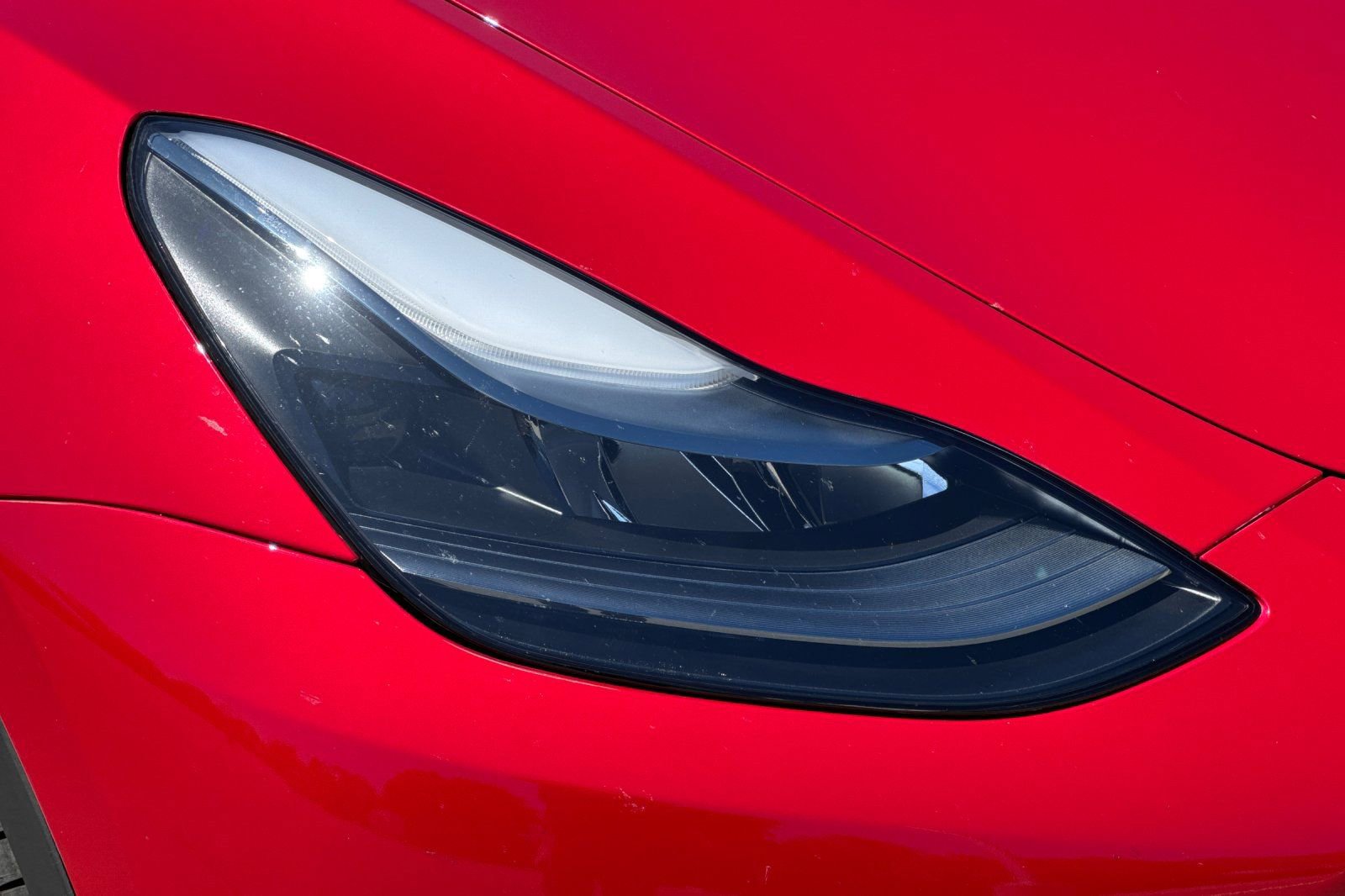 Used 2022 Tesla Model Y Long Range AWD/4WD image 45