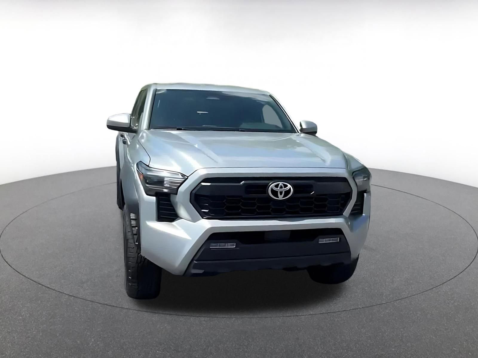 Used 2024 Toyota Tacoma TRD Off-Road AWD/4WD image 3