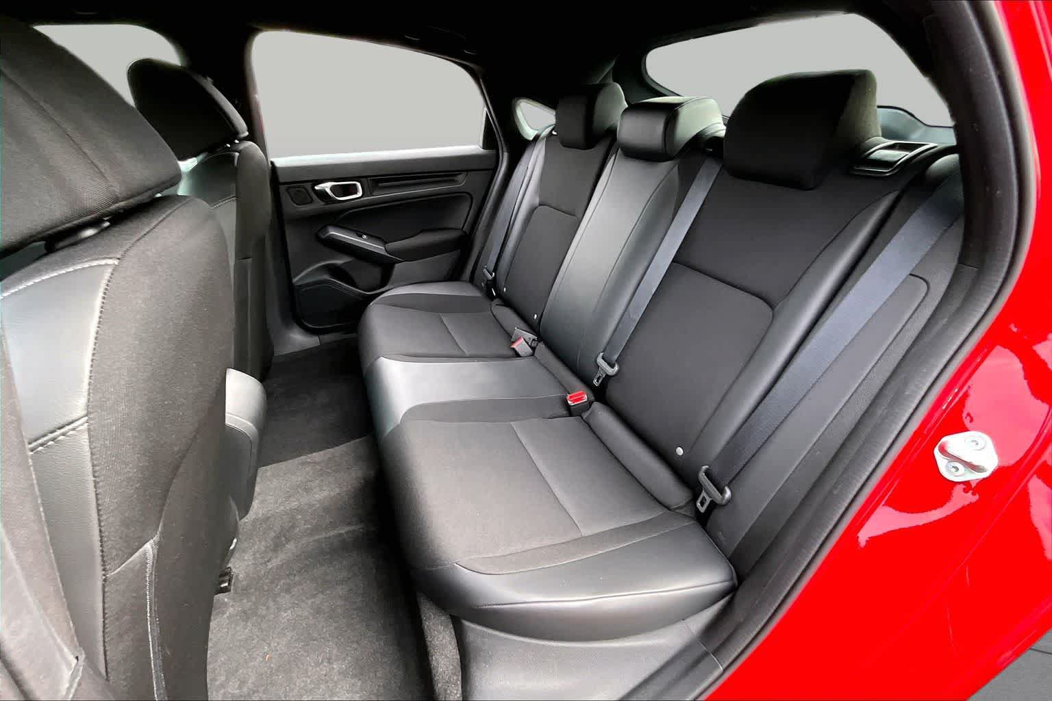 Used 2023 Honda Civic Sport image 19