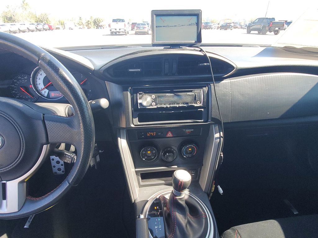 Used 2013 Scion FR-S image 28