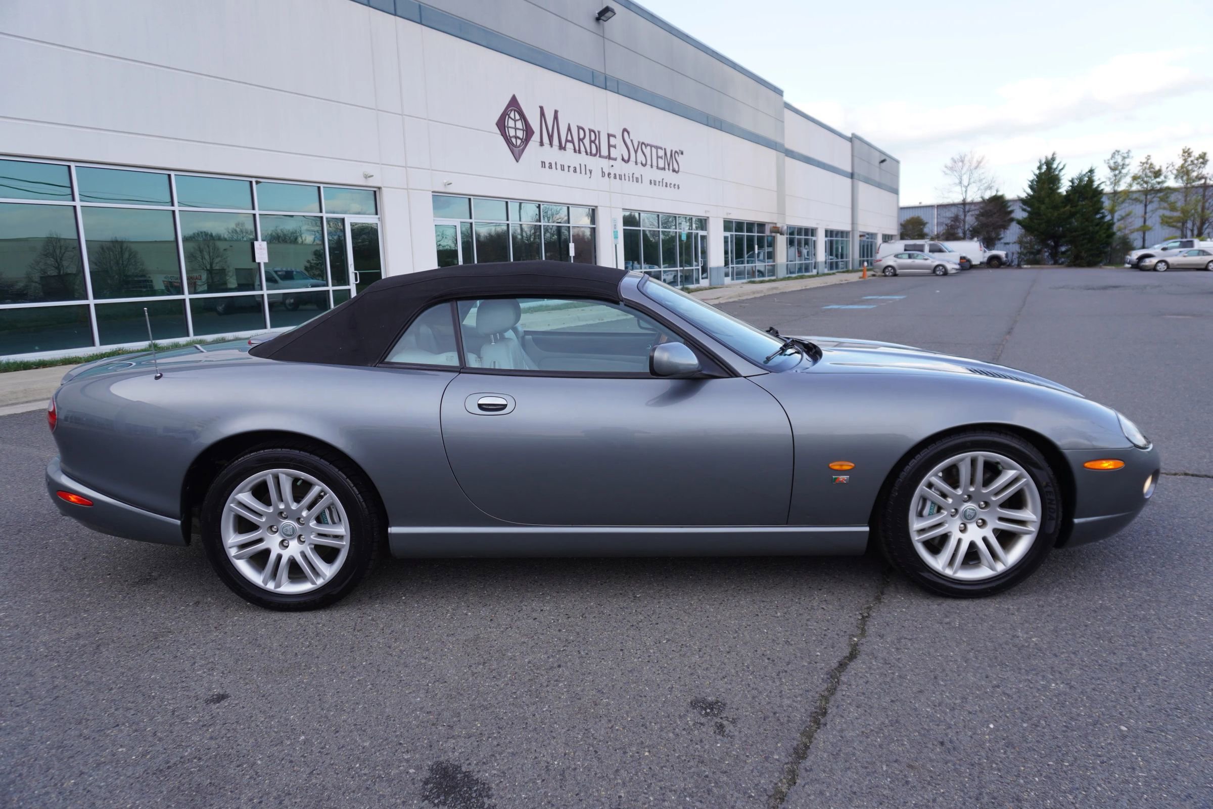 Used 2005 Jaguar XK8 Convertible image 8