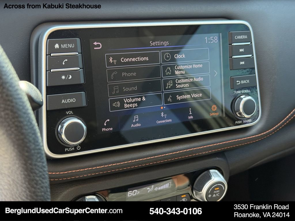 Used 2020 Nissan Kicks SR w/ Exterior Package image 22