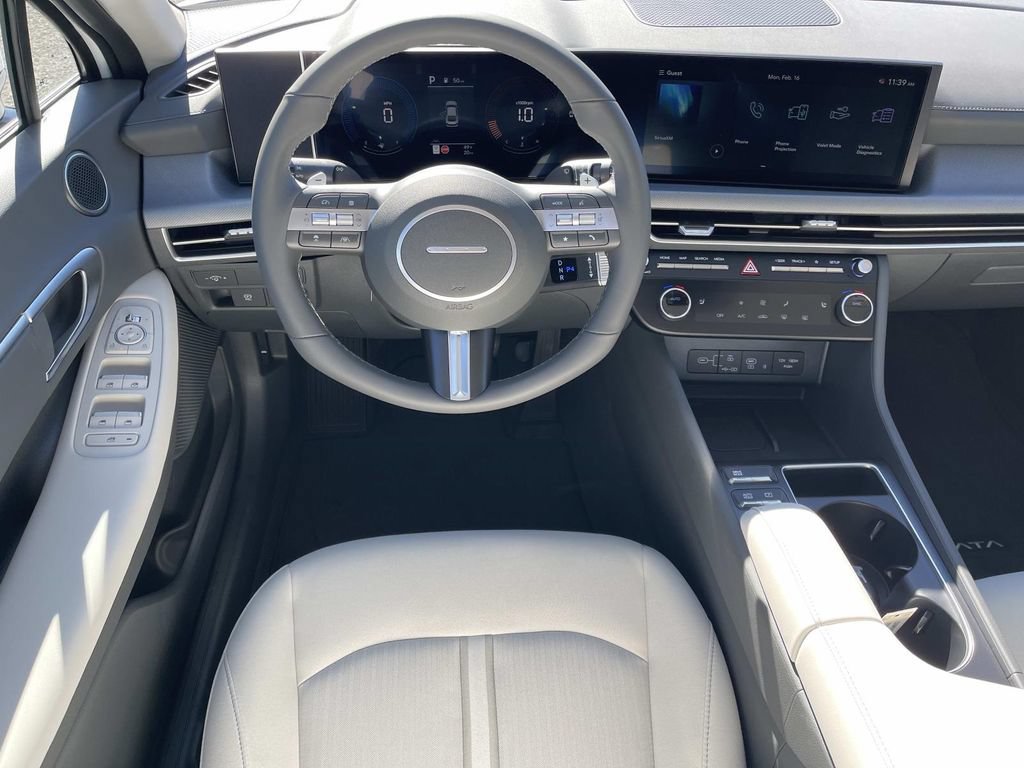 New 2026 Hyundai Sonata SEL FWD image 13
