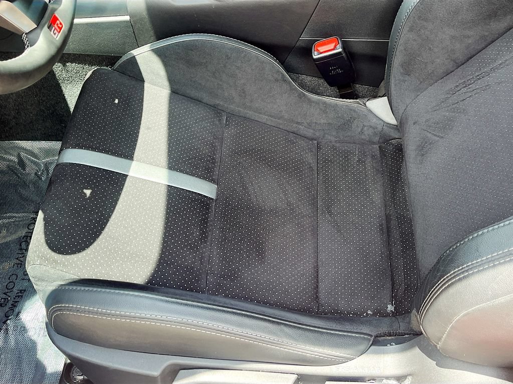 Used 2025 Toyota GR86 Premium w/ ALL Weather Mat Package (TMS) RWD image 18