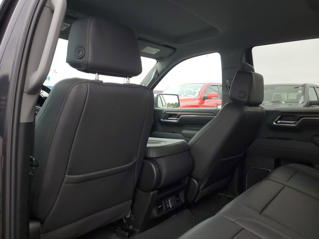 Certified 2025 GMC Sierra 1500 SLT image 28