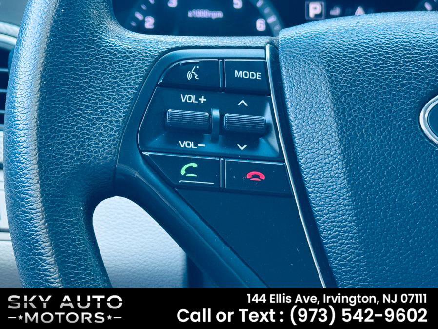Used 2016 Hyundai Sonata SE FWD image 13