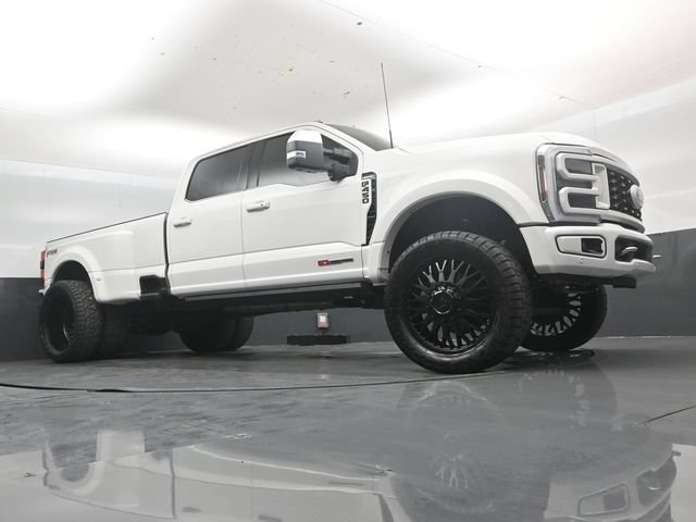 Used 2024 Ford F450 Limited w/ FX4 Off-Road Package AWD/4WD image 40