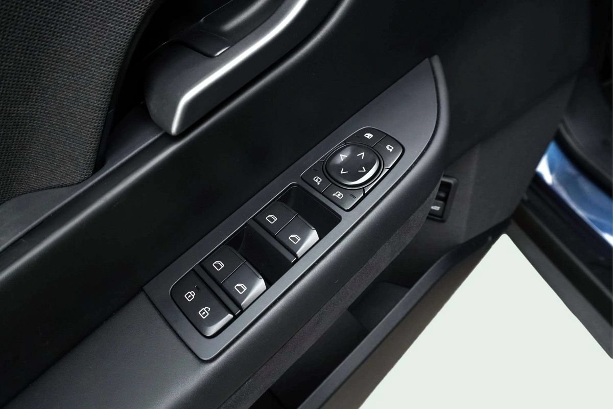 Used 2023 Fisker Ocean Ultra AWD/4WD image 15