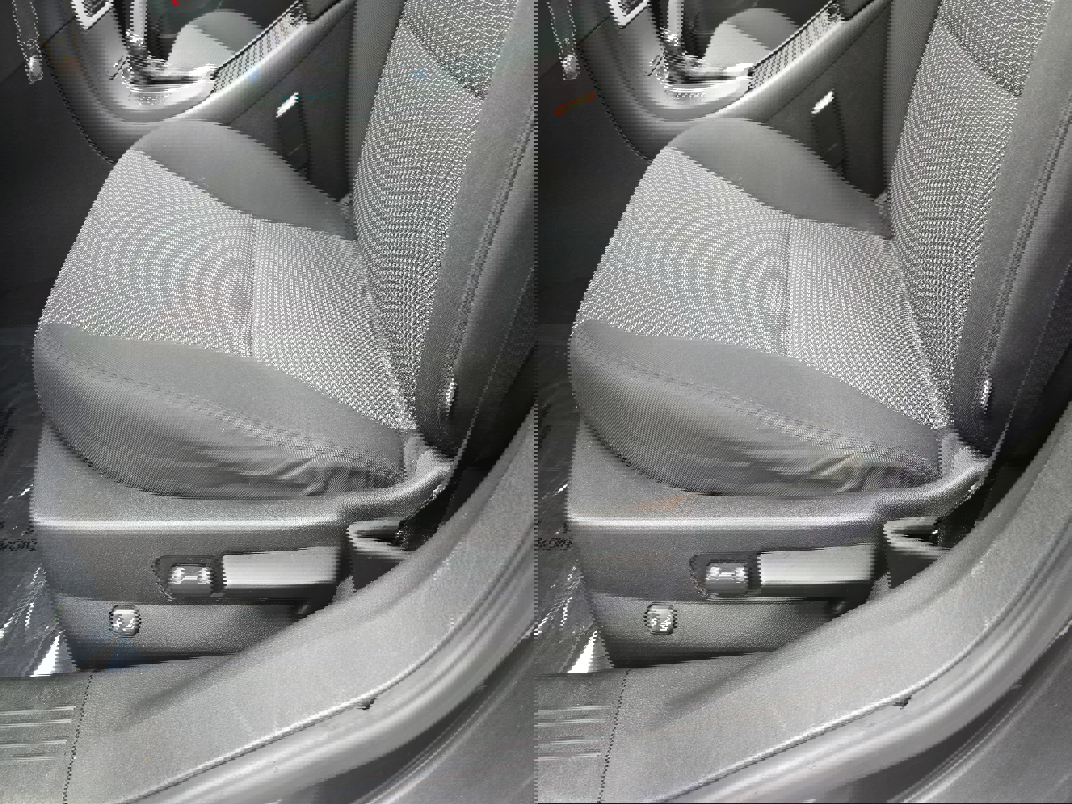 Used 2010 Chevrolet Malibu LT w/ Power Convenience Package image 24