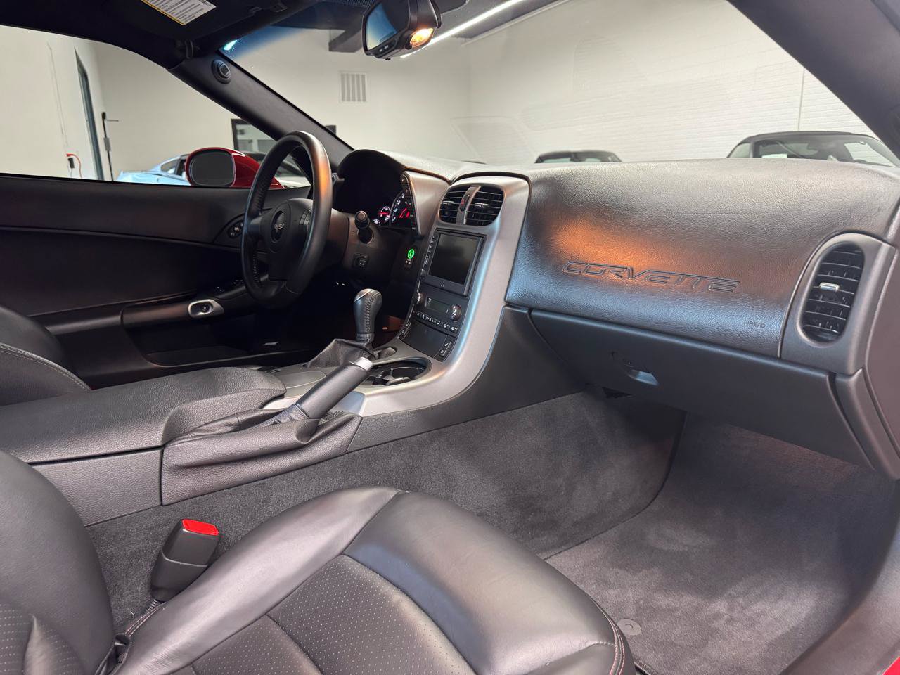 Used 2007 Chevrolet Corvette Z06 w/ Preferred Equipment Group RWD image 17