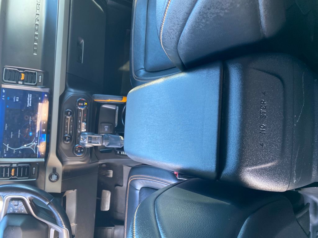 Used 2021 Ford Bronco Badlands image 24