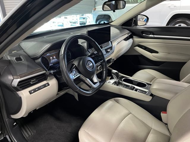 Used 2023 Nissan Altima 2.5 SL FWD image 22