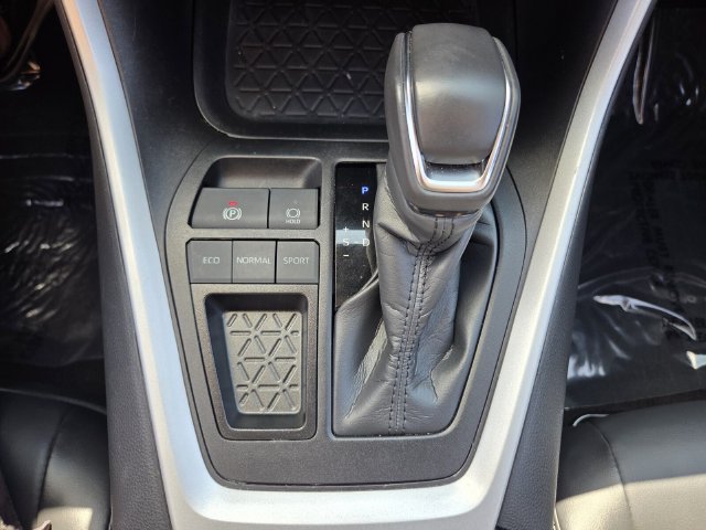 Used 2023 Toyota RAV4 XLE Premium FWD image 26