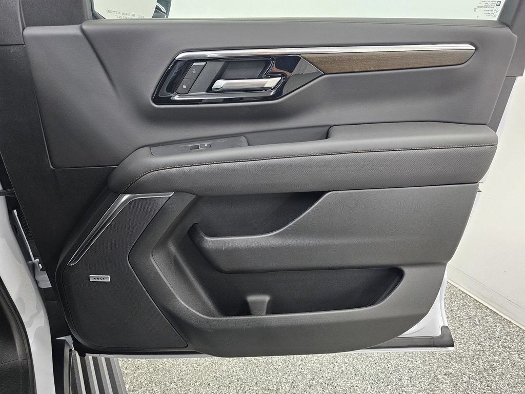 New 2026 Chevrolet Tahoe High Country AWD/4WD image 26
