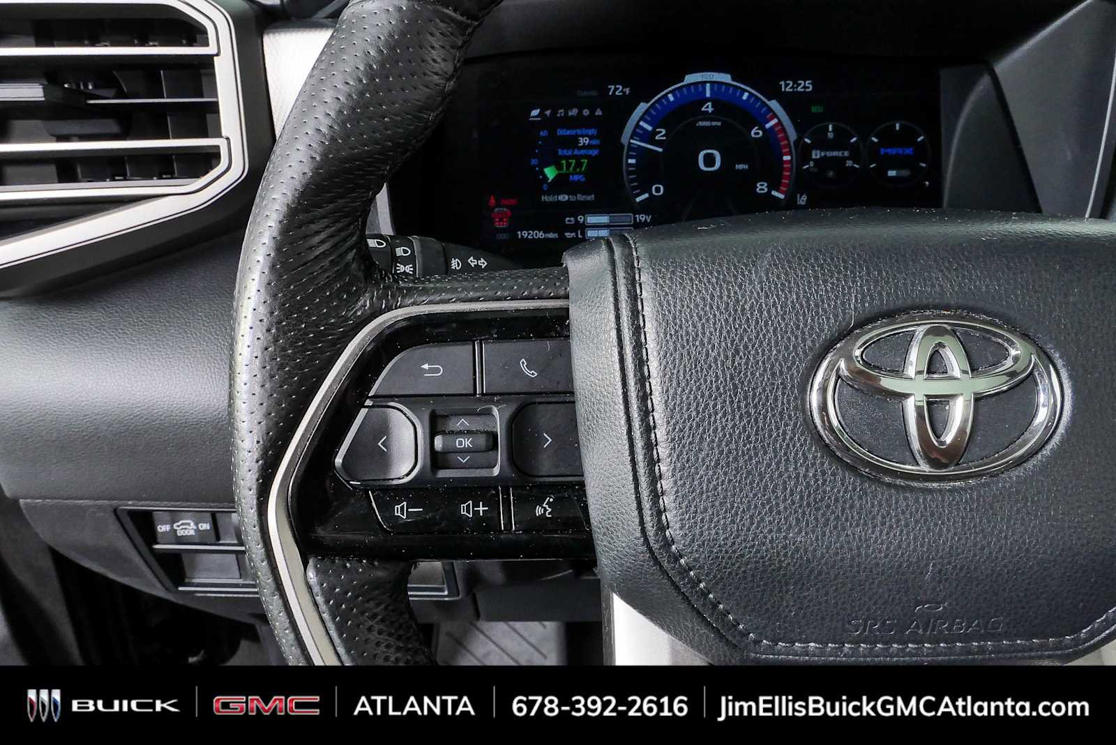 Used 2024 Toyota Sequoia Limited w/ Tow Technology Package AWD/4WD image 9