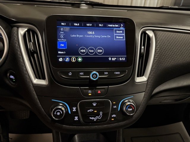 Used 2025 Chevrolet Malibu RS image 40