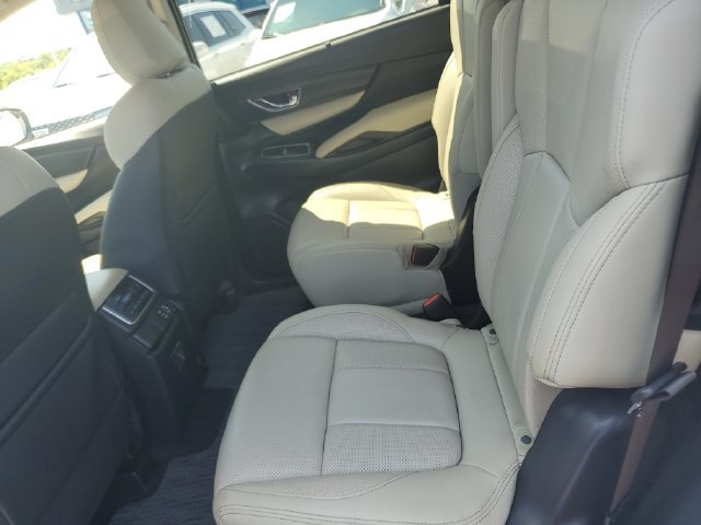 Used 2024 Subaru Ascent Limited AWD/4WD image 25
