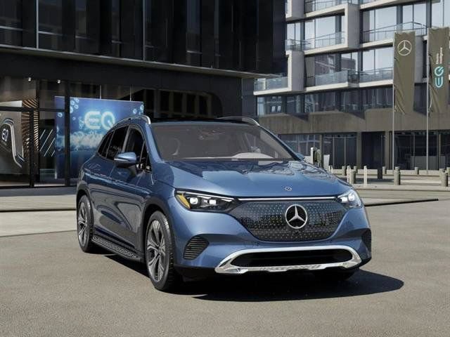 New 2027 Mercedes-Benz EQE 320 4MATIC SUV image 9