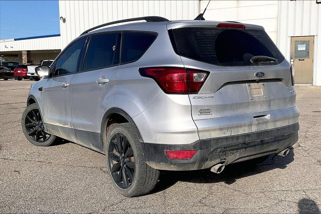 Used 2019 Ford Escape SE AWD/4WD image 3