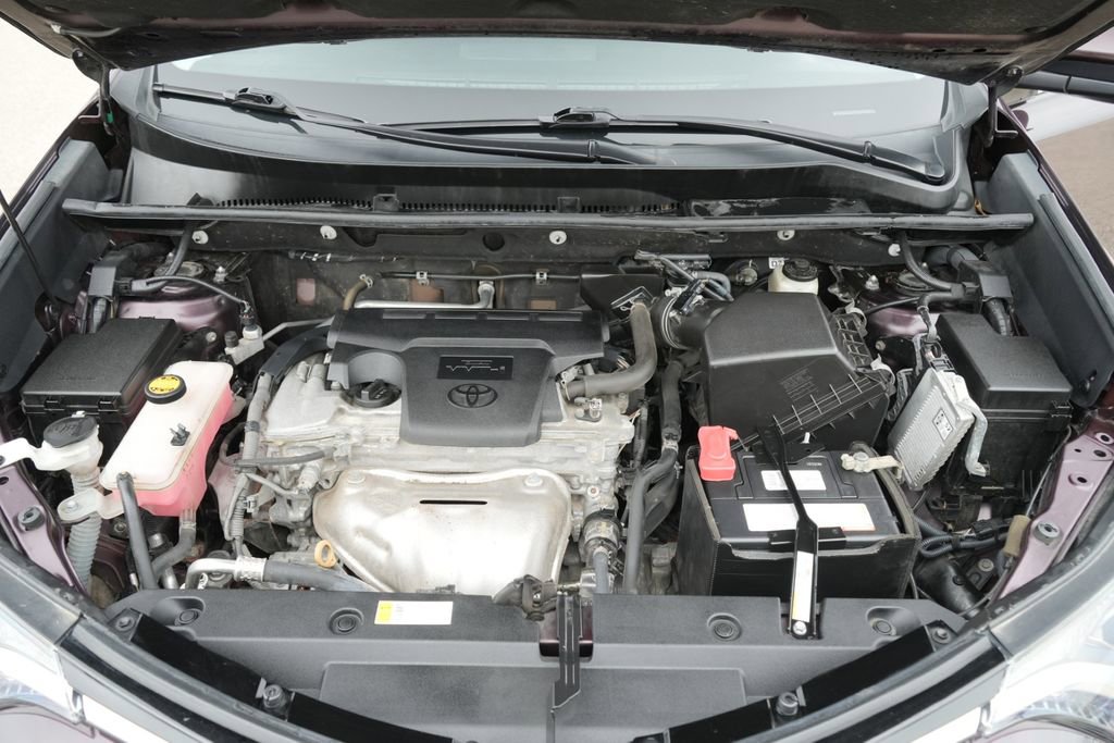Used 2016 Toyota RAV4 XLE image 21
