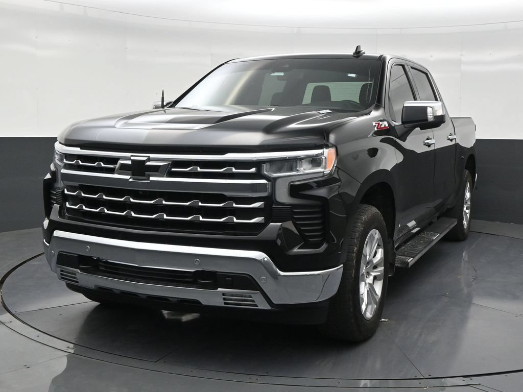 Used 2023 Chevrolet Silverado 1500 LTZ AWD/4WD image 8