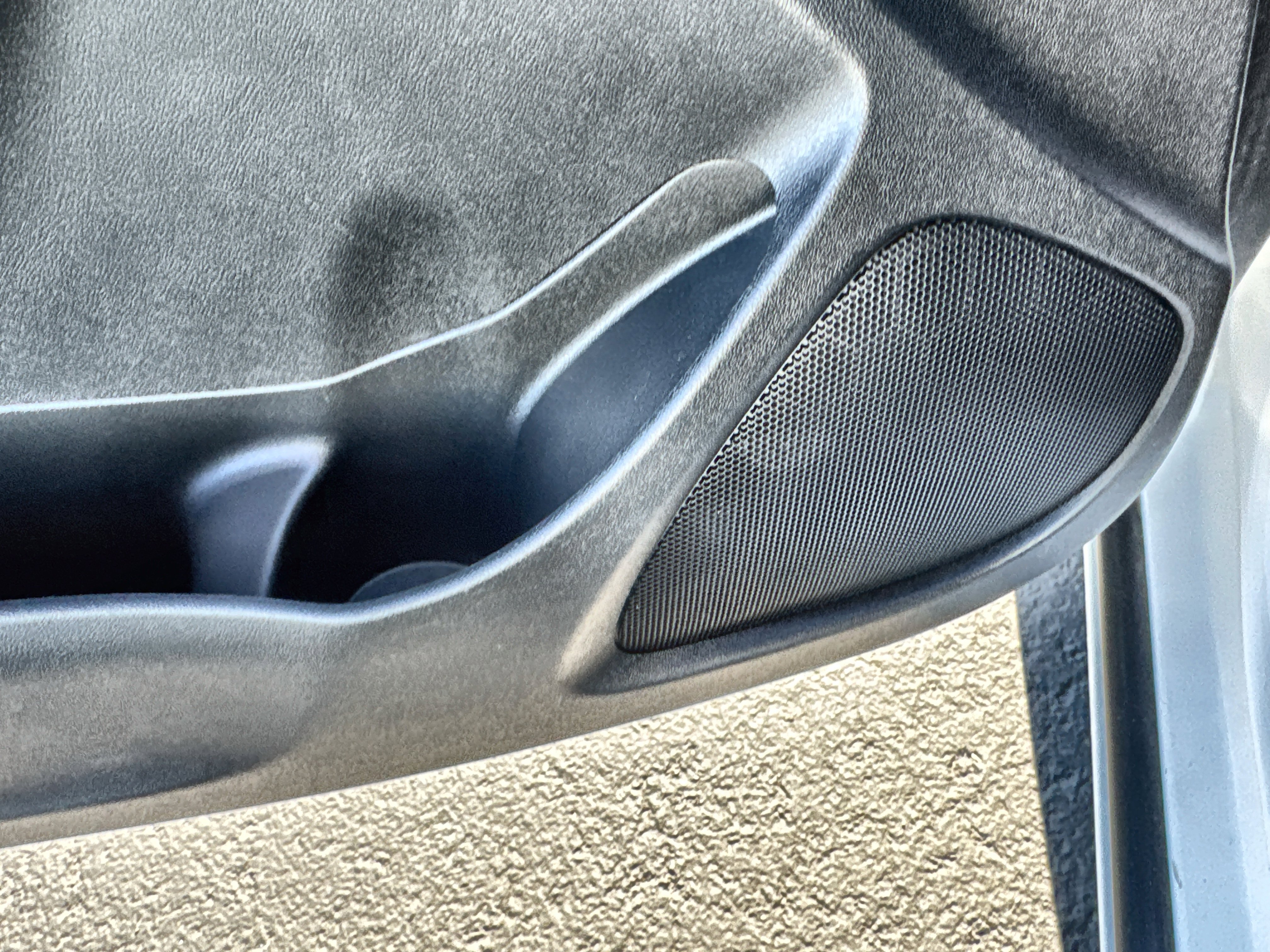 Used 2022 Chevrolet Malibu RS image 23