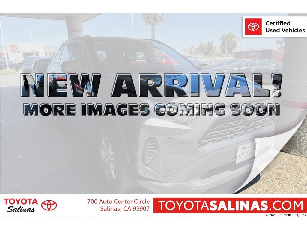 Used 2025 Toyota RAV4 XLE FWD image 1