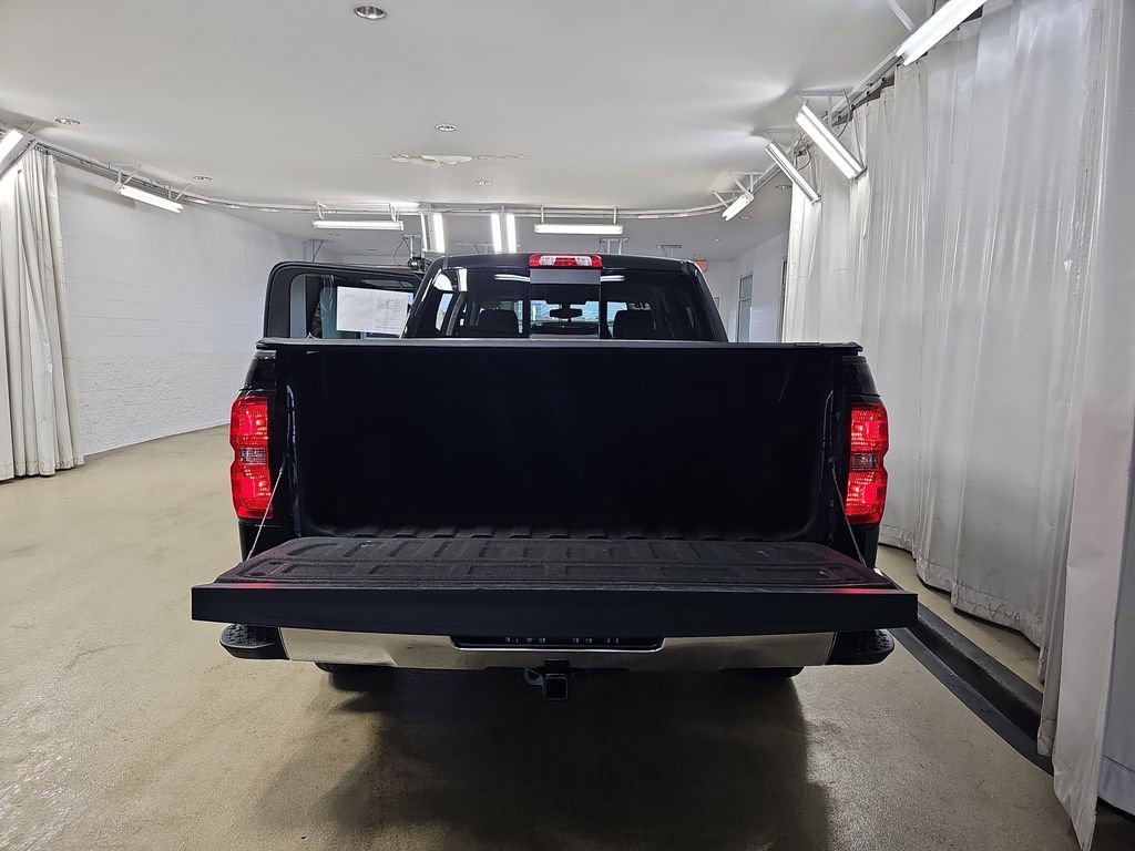 Certified 2018 Chevrolet Silverado 1500 LT w/ All Star Edition image 15