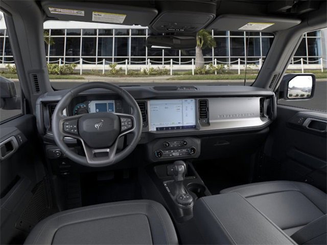 New 2025 Ford Bronco Outer Banks image 9