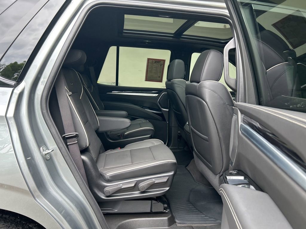 Used 2026 Cadillac Escalade Sport w/ Touring Package AWD/4WD image 30
