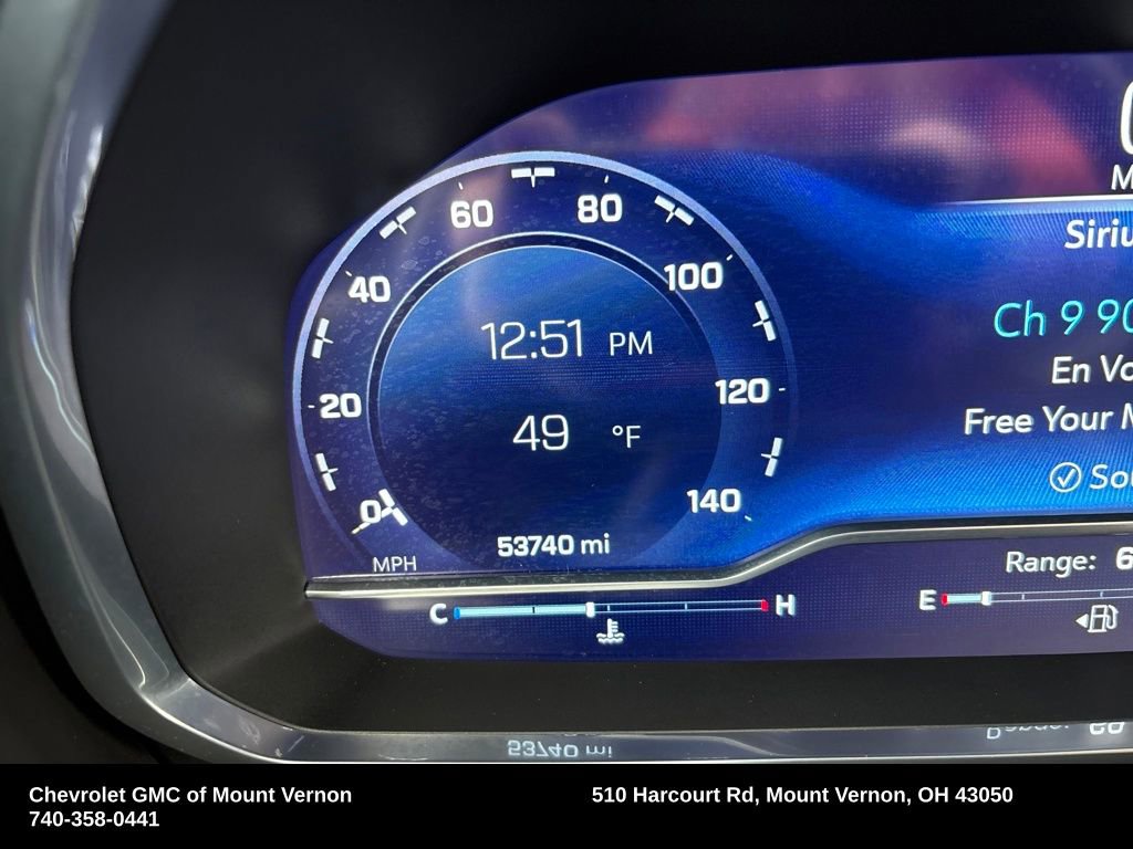 Used 2023 Chevrolet Suburban Z71 w/ Luxury Package image 19