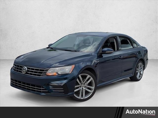 Used 2018 Volkswagen Passat 2.0T R-Line image 1